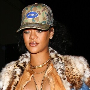 Rihanna enceinte a dîné au restaurant Giorgio Baldi à Santa Monica