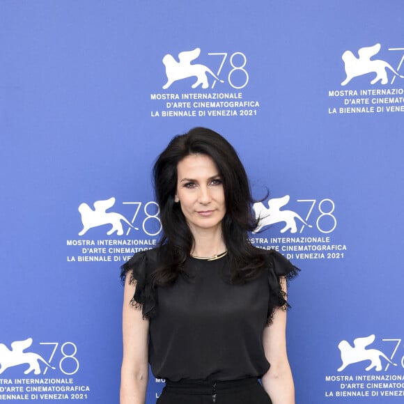 Marie Drucker au photocall du film "Un Autre Monde" lors du festival international du film de Venise (La Mostra), à Venise, Italie, le 10 septembre 2021. 