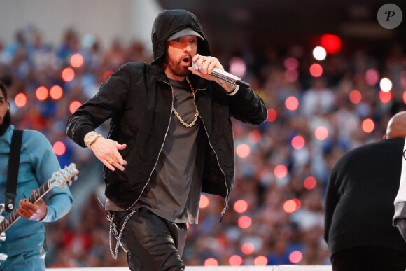 Eminem - Mi-temps du match de football NFL Super Bowl 56 LVI entre les Los Angeles Rams et les Cincinnati Bengals au SoFi Stadium de Los Angeles, le 13 février 2022