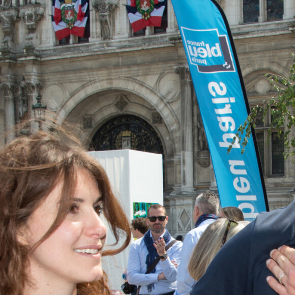 Fanny Agostini (Journaliste Marraine du 16e Forum International de la Météo et du Climat) et son mari Henri Landes - 16 ème Forum International de la météo et du climat sur le parvis de l'Hôtel de ville de Paris le 25 Mai 2019