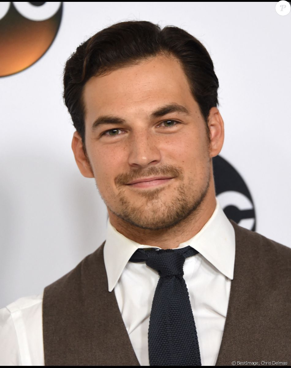 Giacomo Gianniotti - Soirée ABC à Beverly Hills, le 6 août 2017. © Chris Delmas / Bestimage