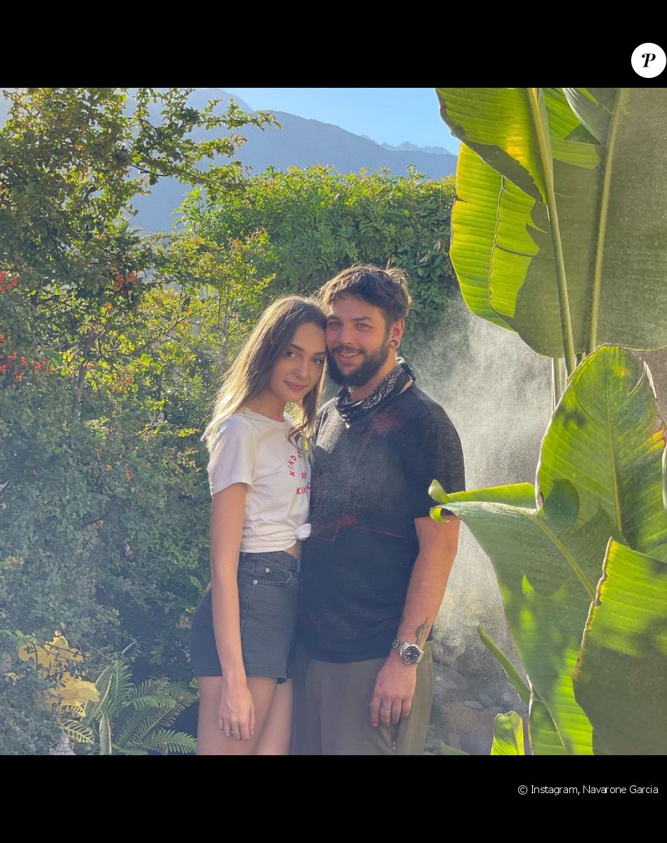 Navarone, le fils de Priscilla Presley, a épousé sa petite amie Elisa en Suisse.