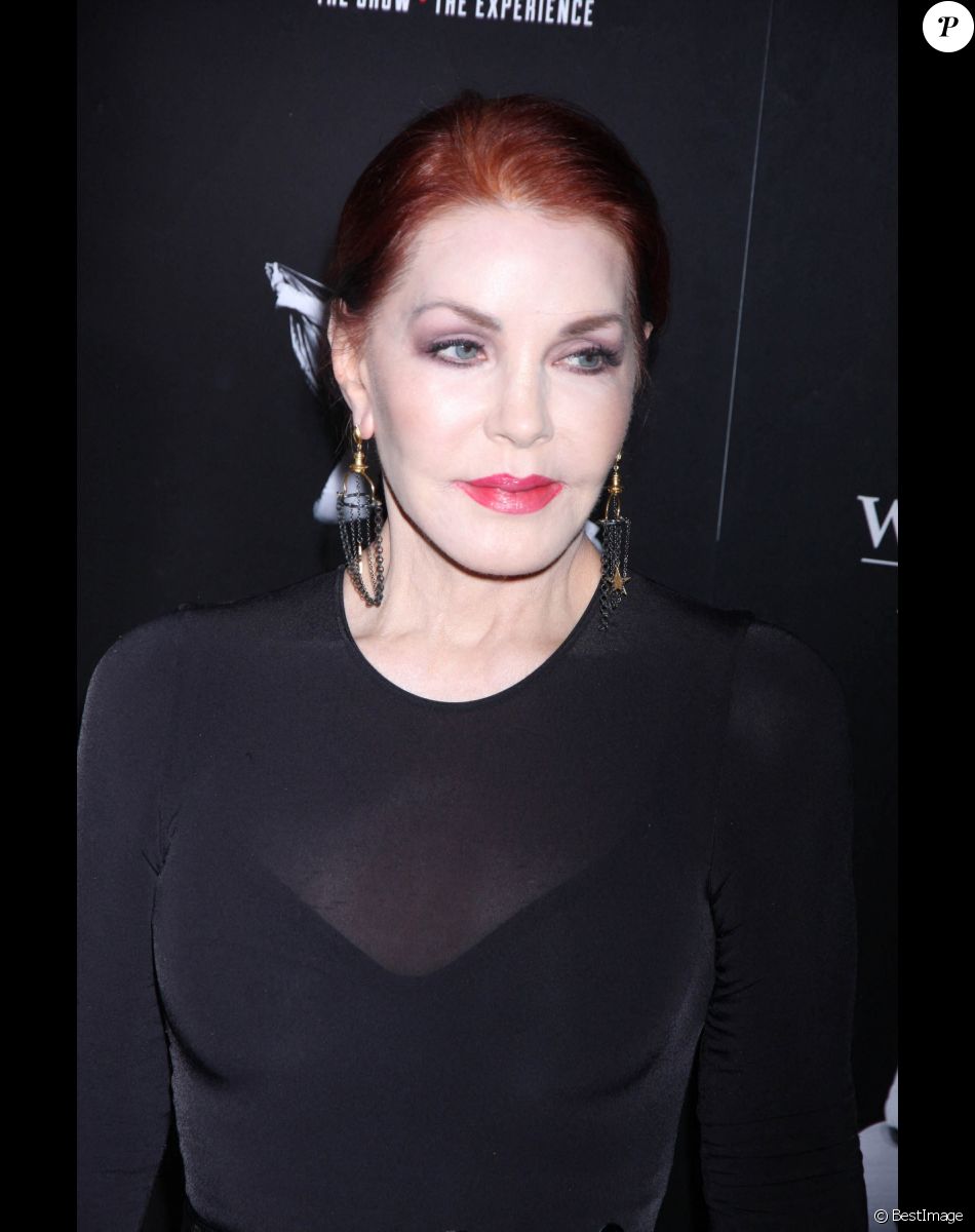 Priscilla Presley - Première du spectacle musical "Elvis The Experience" à Las Vegas.