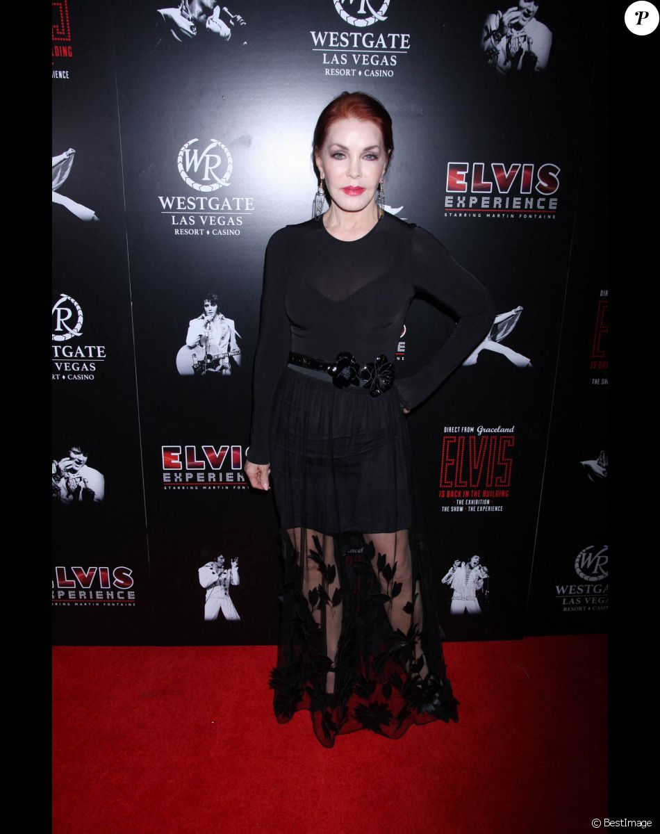 Priscilla Presley - Première du spectacle musical "Elvis The Experience" à Las Vegas. Le 23 avril 2015