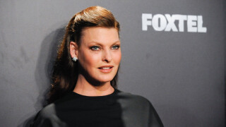 Linda Evangelista défigurée et traumatisée : tous les handicaps dont elle souffre