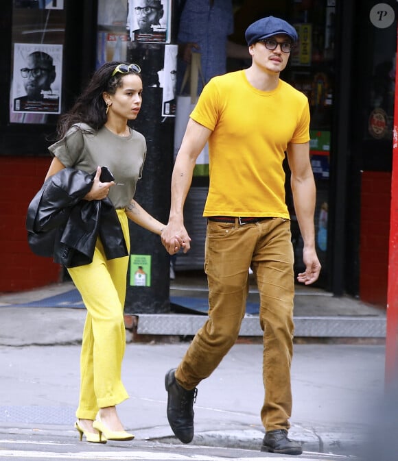 Zoe Kravitz et son ex Karl Glusman se baladent dans le quartier de Soho à New York City, New York, Etats-Unis, le 8 septembre 2018. 