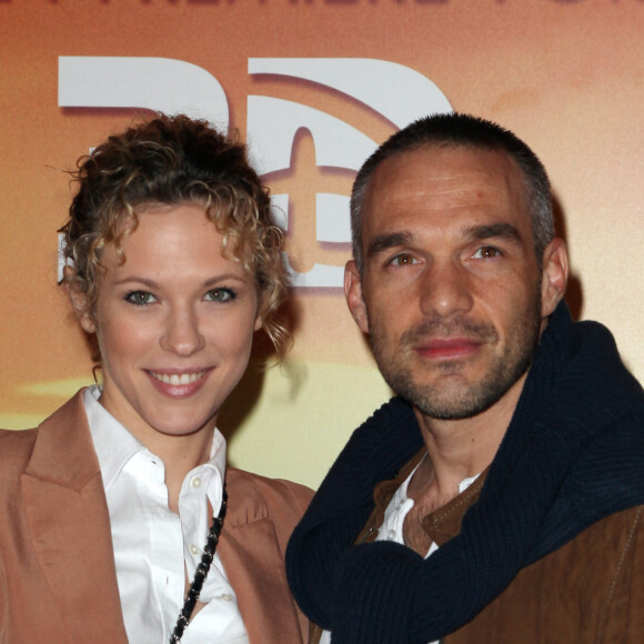 Lorie et Philippe Bas - Première du film "Le Roi Lion" en 3D au Gaumont Champs-Elysées à Paris