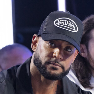 Exclusif - Booba (Elie Yaffa) - TPMP (Touche Pas à Mon Poste) présenté par Cyril Hanouna, diffusée en direct le 20 Septembre 2021 sur C8 avec Booba venu annoncer son prochain concert au Stade de France - Paris le 20 Septembre 2021 © Jack Tribeca / Bestimage 