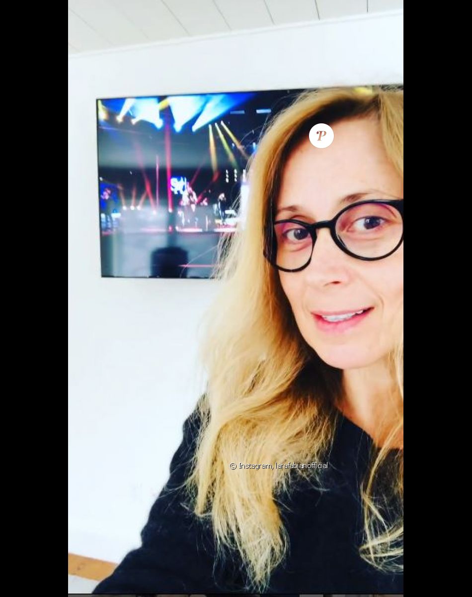 Lara Fabian, coincée chez elle à cause de la neige, s'explique sur Instagram. Février 2022.
