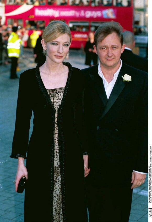 Archives : Cate Blanchett et son mari Andrew Upton à Londres en 1999