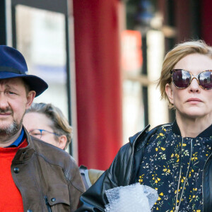 Exclusif - Cate Blanchett se balade avec son mari Andrew Upton dans le quartier de Manhattan à New York, le 20 mars 2017 