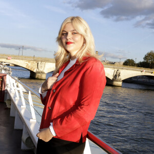 Portrait de Louane Emera le 13 octobre 2021. © Cédric Perrin / Bestimage 