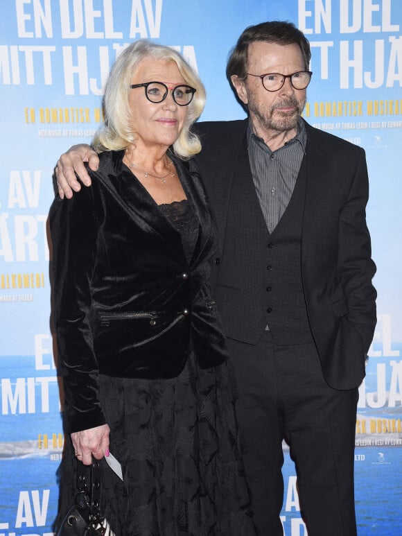 Björn Ulvaeus (groupe ABBA), sa femme Lena lors de la première du film "A piece of my heart" au cinéma Rigoletto à Stockholm