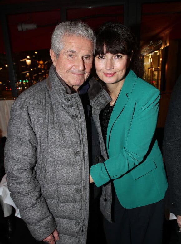 Claude Lelouch et sa compagne Valérie Perrin au restaurant Le Fouquet's. © Bertrand Rindoff Petroff / Bestimage 