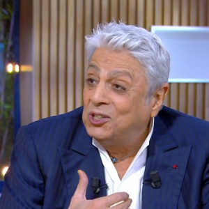 Enrico Macias évoque sa carrière et sa retraite impossible sur le plateau de C à Vous