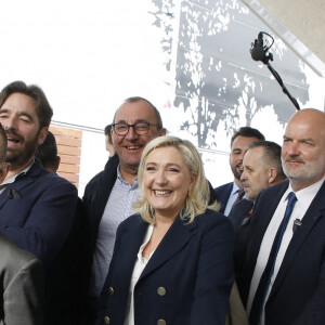 Marine Le Pen candidate du Rassemblement national (RN) à l'élection présidentielle 2022, visite le Salon international de l'agriculture au parc des expositions Paris Expo Porte de Versailles à Paris, France, le 2 mars 2022.