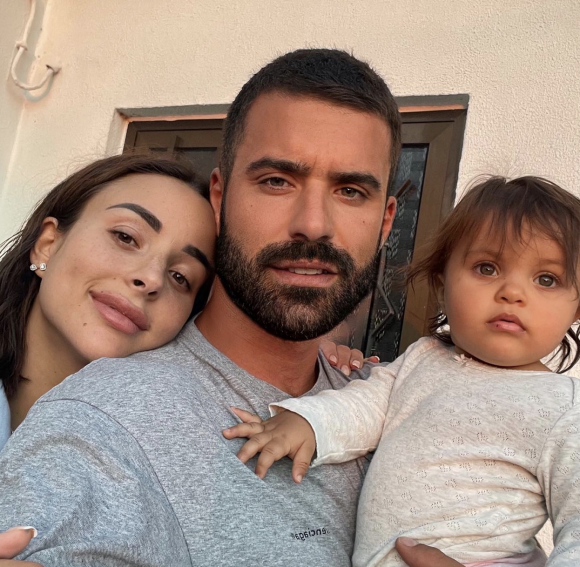 Vincent Queijo et Rym Renom sont les heureux parents de deux filles, Maria-Valentina et Alma. Instagram