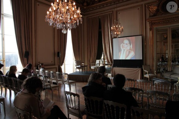 Hôtel de Crillon lors de la conférence de presse d'Eva Herzigova le 14/01/10