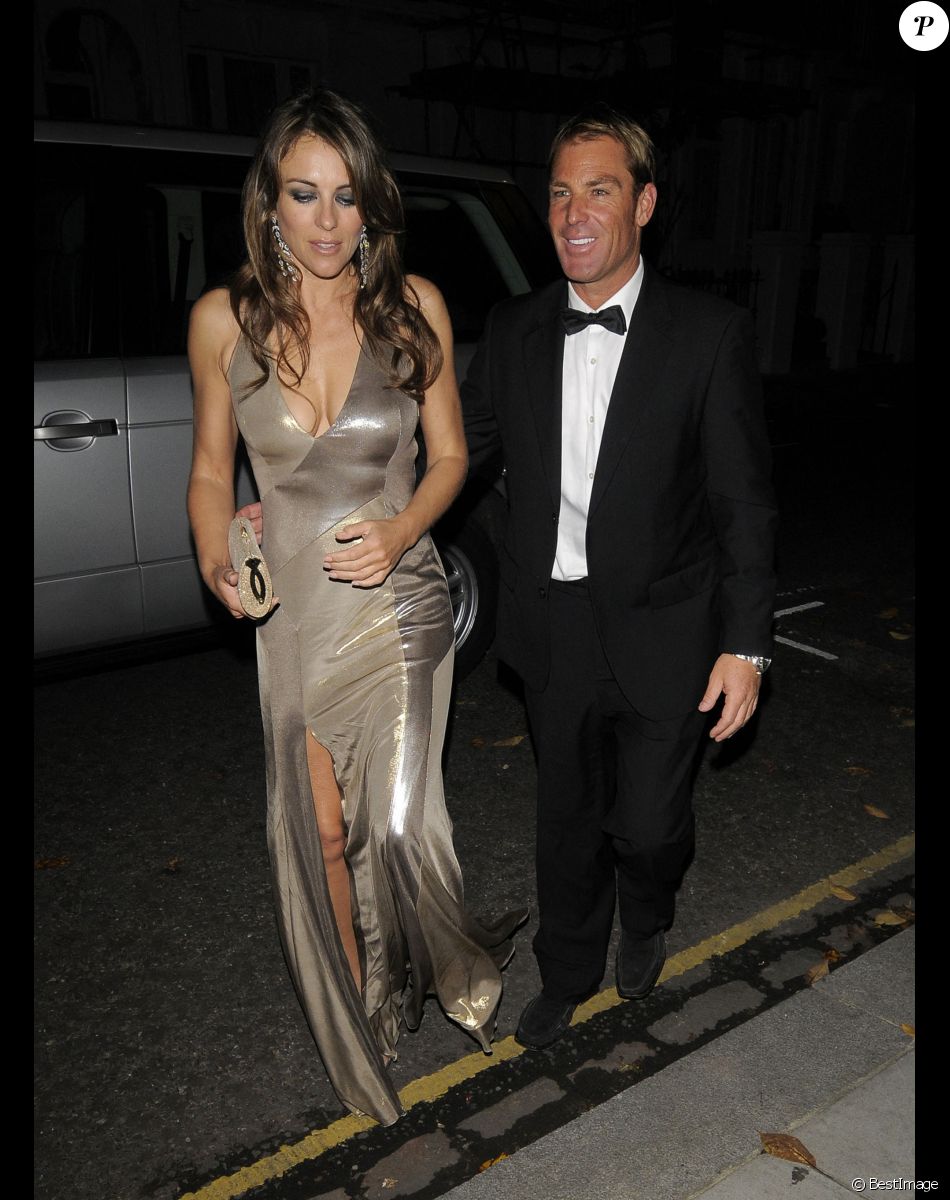 Elizabeth Hurley et Shane Warne en 2011