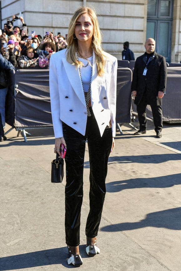 Chiara Ferragni arrive au Musée d'Orsay pour assister au défilé Louis Vuitton, collection prêt-à-porter automne-hiver 2022/2023. Paris, France, le 7 mars 2022. © Veeren-Clovis/Bestimage
