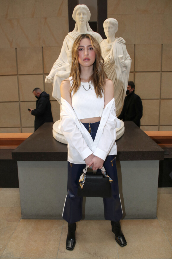 Eve Jobs, la fille de Steve Jobs, assiste au défilé de mode Louis Vuitton, collection prêt-à-porter automne-hiver 2022/2023, au Musée d'Orsay. Paris, le 7 mars 2022 © Borde-Rindoff / Bestimage
