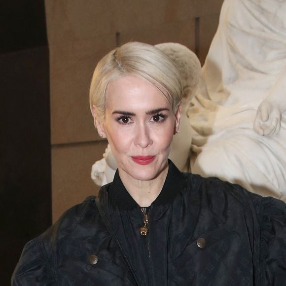 Sarah Paulson assiste au défilé de mode Louis Vuitton, collection prêt-à-porter automne-hiver 2022/2023, au Musée d'Orsay. Paris, le 7 mars 2022 © Borde-Rindoff / Bestimage