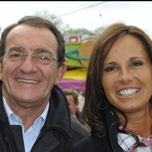Jean-Pierre Pernaut et sa femme Nathalie Marquay à la foire du trône à Paris en 2010