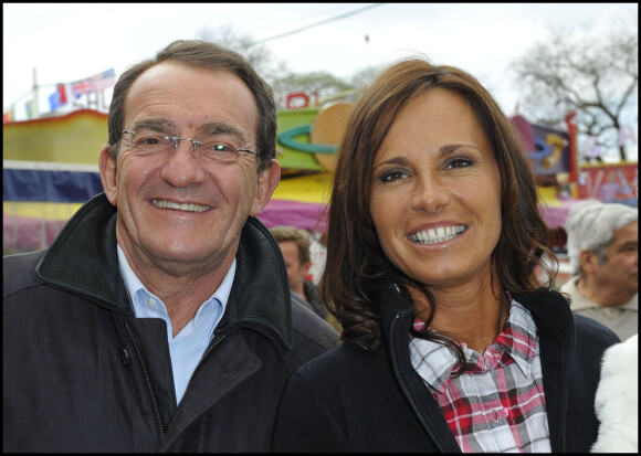 Jean-Pierre Pernaut et sa femme Nathalie Marquay à la foire du trône à Paris en 2010