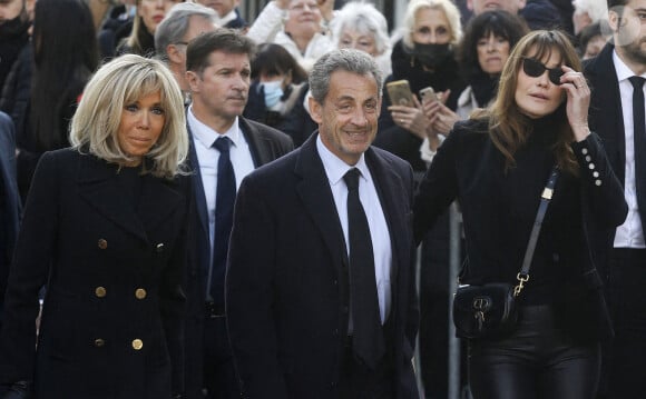 Brigitte Macron, Nicolas Sarkozy et sa femme Carla Bruni-Sarkozy - Obsèques de Jean-Pierre Pernaut en la Basilique Sainte-Clotilde à Paris le 9 mars 2022. © Denis Guignebourg/ Bestimage