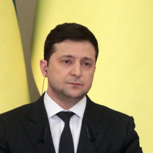 Le président d'Ukraine, Volodymyr Zelensky - Le président d'Ukraine, Volodymyr Zelensky rencontre ses homologues polonais, Andrzej Duda et lithuanien, Gitanas Nauseda à Kiev, sur fond de conflit de l'Ukraine avec la Russie. Le 23 février 2022. 