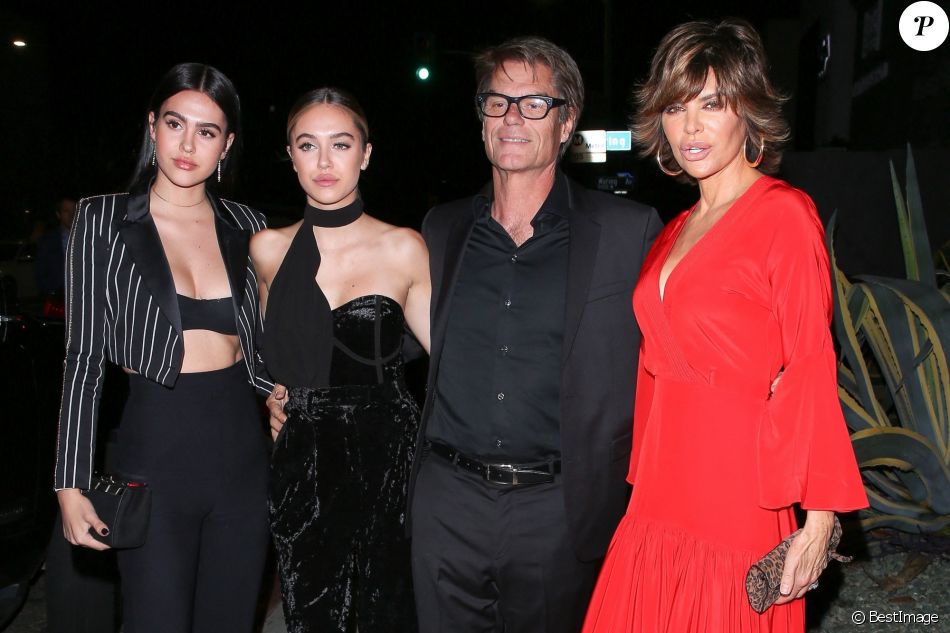 Lisa Rinna Et Son Mari Harry Hamlin Arrivent Avec Leurs Filles Amelia Gray Hamlin Et Delilah