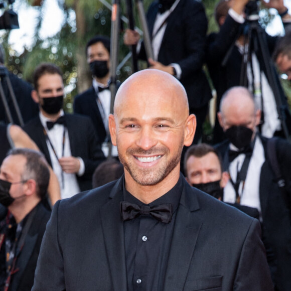 Franck Gastambide - Montée des marches du film " OSS 117 : Alerte rouge en Afrique Noire " lors du 74ème Festival International du Film de Cannes. Le 17 juillet 2021 © Borde-Jacovides-Moreau / Bestimage 