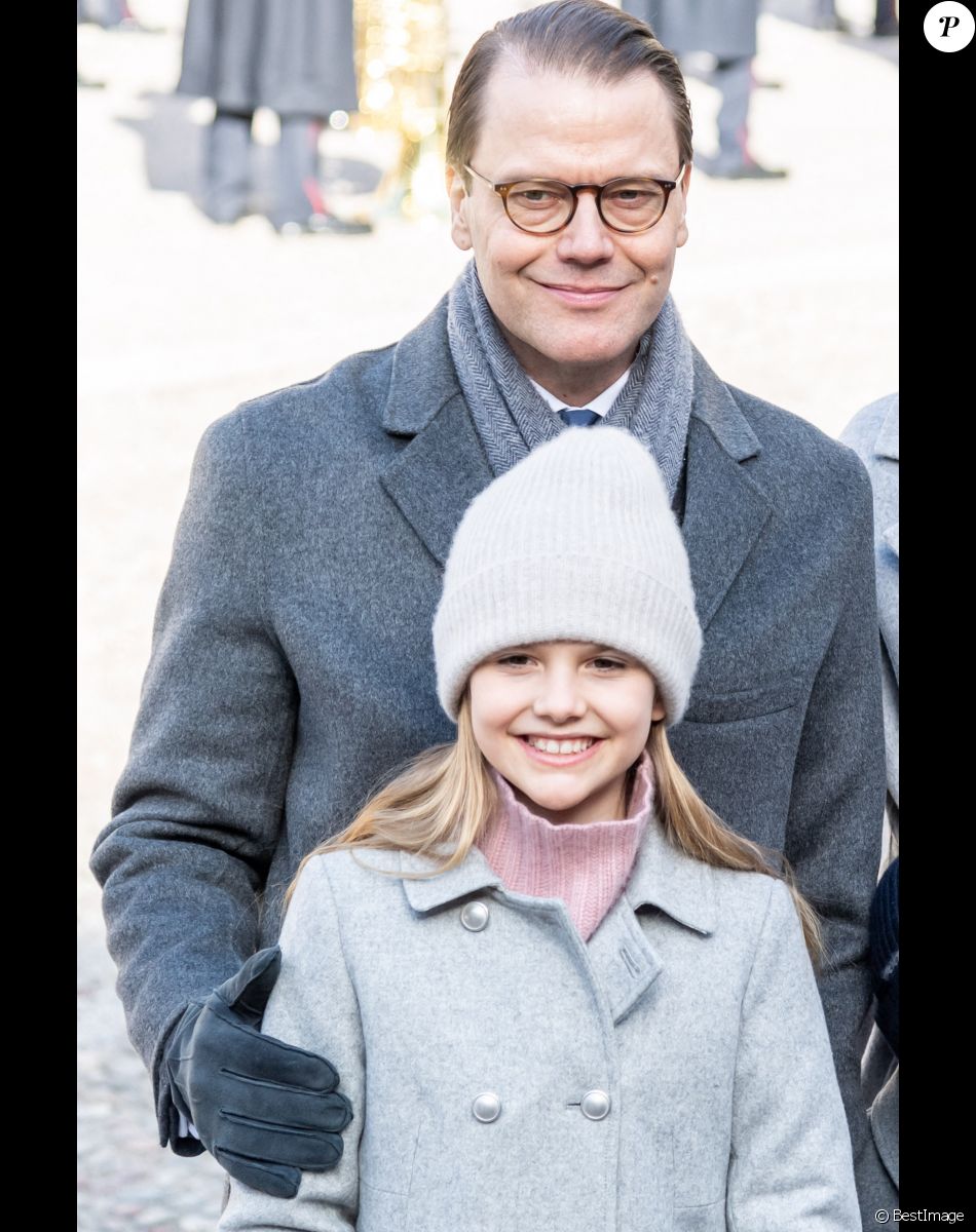 Le prince Daniel, la princesse Estelle de suède - La famille royale de Suède participe à la cérémonie "Princess Victoria name day" à Stockholm le 12 mars 2022.