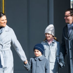 La princesse Victoria de Suède, la princesse Estelle, le prince Oscar, le prince Daniel - La famille royale de Suède participe à la cérémonie "Princess Victoria name day" à Stockholm le 12 mars 2022.