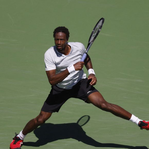 Gael Monfils face à Daniil Medvedev du tournoi "BNP Parisbas Open 2022" à Indian Wells, le 14 mars 2022. © Charles Baus/Cal Sport Media/Zuma Press/Bestimage