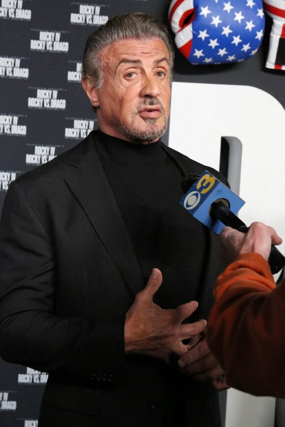 Sylvester Stallone - Les célébrités à la projection spéciale de Rocky IV à Philadelphie, le 11 novembre 2021.