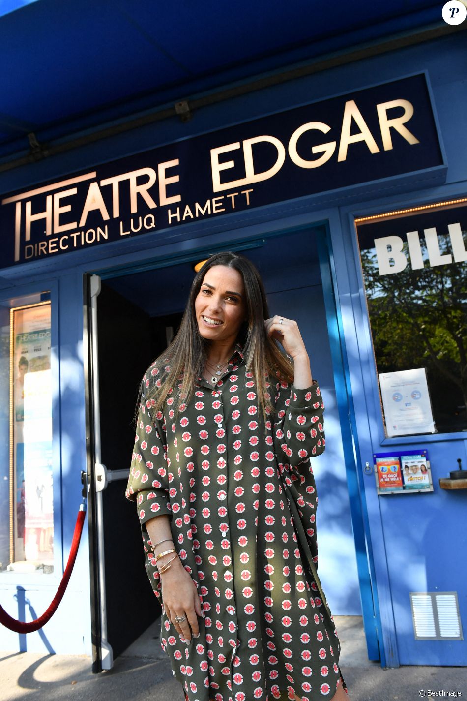 Exclusif Capucine Anav Filage de la pièce de théâtre Le Switch au théâtre Edgar à Paris le