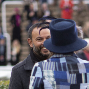 Zara Phillips (Zara Tindall) assiste aux courses hippiques du meeting de Novembre à l'hippodrome de Cheltenham, Royaume UNi, le 13 novembre 2021. 