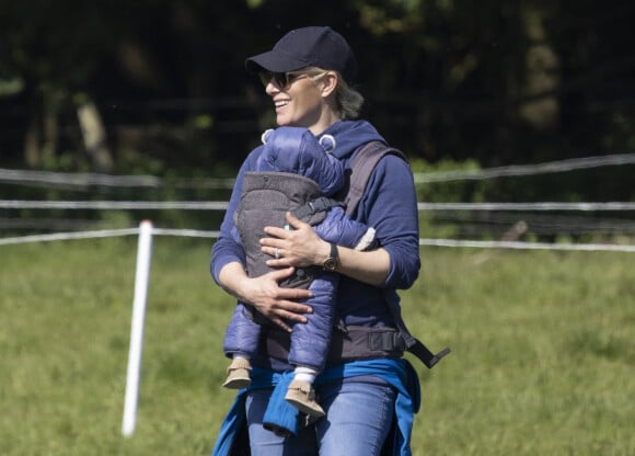 Zara Tindall et son bébé Lucas assistent au "Houghton Hall Horse Trials" à Kings Lynn. Le 29 mai 2021