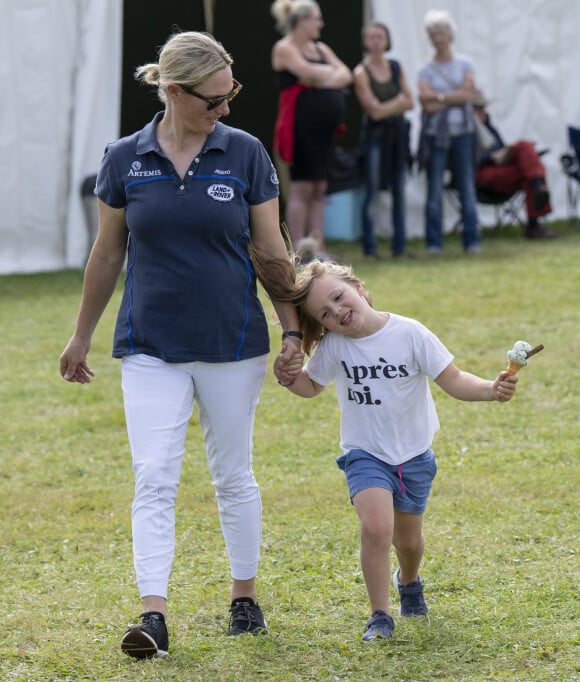 Zara Tindall et Mia Tindall - Zara Tindall participe à la compétition hippique "Whatley Manor Horse Trials" à Gatcombe Park, sous le regard de sa famille, le 15 septembre 2019.