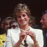 "C'était dur comme du plastique..." : Un photographe fait des révélations sur Lady Diana