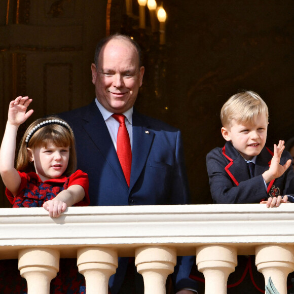 Le prince Albert II de Monaco et ses enfants, la princesse Gabriella et le prince héréditaire Jacques durant la célébration de la traditionnelle fête de la Sainte Dévote à Monaco. © Bruno Bebert/Bestimage