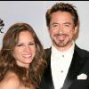 Robert Downey Jr. et son épouse Susan ont brillé d'élégance ! Cette fois-ci pas de salsa au programme mais des bisous... passionnés ! Un couple au top lors de la cérémonie des Golden Globes le 17 janvier 2010 à Los Angeles