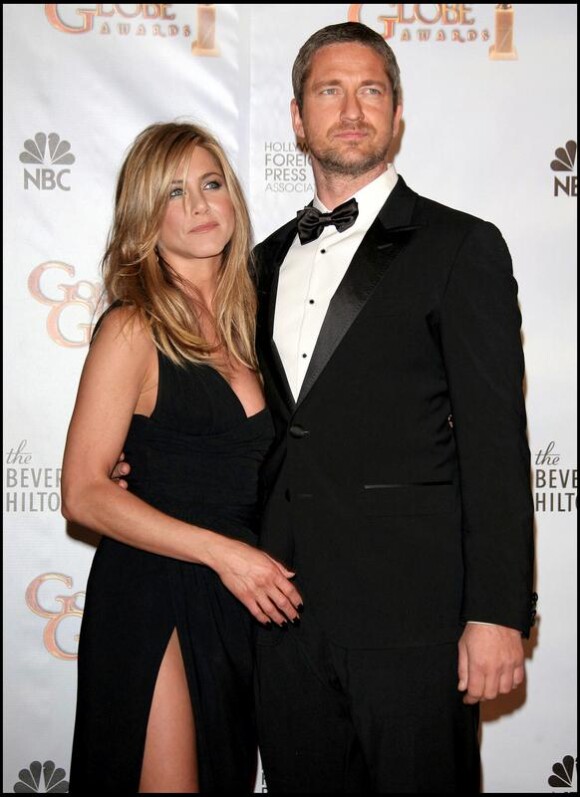 Mais s'il y a bel et bien un couple qui méritait un Golden Globe c'est Jennifer Aniston et le charmant Gerard Butler. Pas ensemble dans la vraie vie, ils devraient y songer... Un couple terriblement glamour lors de la cérémonie des Golden Globes