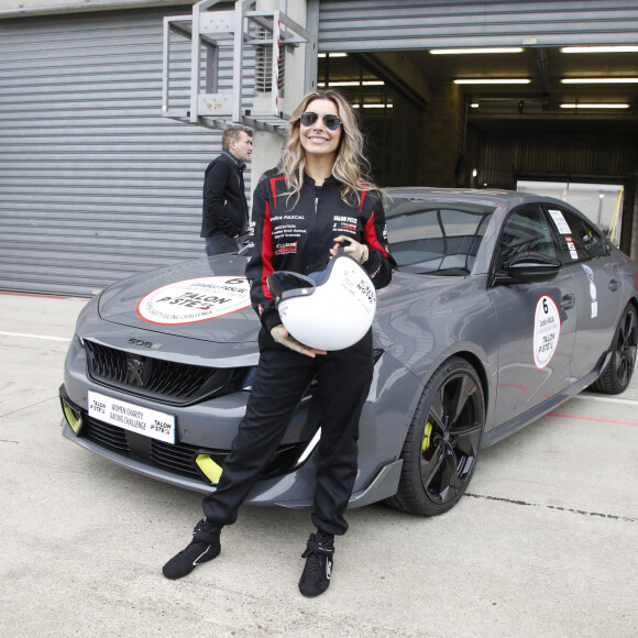 Candice Pascal - 3e édition du challenge automobile "Talon Piste, Woman Charity Racing Challenge" au Circuit Bugatti du Mans. Le 20 mars 2022. © Denis Guignebourg / Bestimage