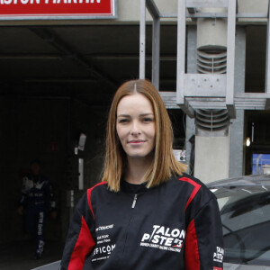 Maëva Coucke - 3e édition du challenge automobile "Talon Piste, Woman Charity Racing Challenge" au Circuit Bugatti du Mans. Le 20 mars 2022. © Denis Guignebourg / Bestimage
