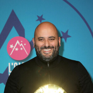 Jérôme Commandeur, Grand Prix pour "Irréductible" au photocall du palmarès de la 25ème édition du Festival international du film de comédie de l'Alpe d'Huez, France, le 22 janvier 2022. © Dominique Jacovides/Bestimage 