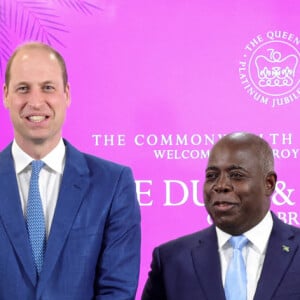 Catherine Kate Middleton, le prince William, Philip Davis, le premier ministre des Bahamas et sa femme Ann-Marie - Le duc et la duchesse de Cambridge rencontrent Philip Davis, le premier ministre des Bahamas, dans le cadre de leur voyage dans les Caraïbes le 24 mars 2022 