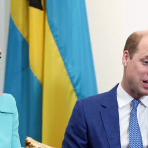 Catherine Kate Middleton et le prince William - Le duc et la duchesse de Cambridge rencontrent Philip Davis, le premier ministre des Bahamas, dans le cadre de leur voyage dans les Caraïbes le 24 mars 2022 