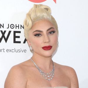 Lady GaGa au photocall de la soirée "Elton John AIDS Foundation" lors de la 94ème édition de la cérémonie des Oscars à Los Angeles